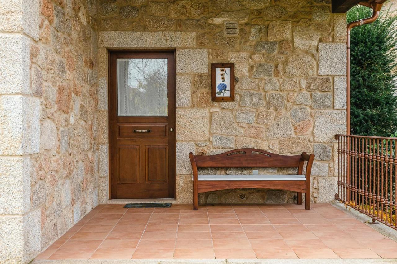 Os Miguelinos Guest House Catoira Exterior photo